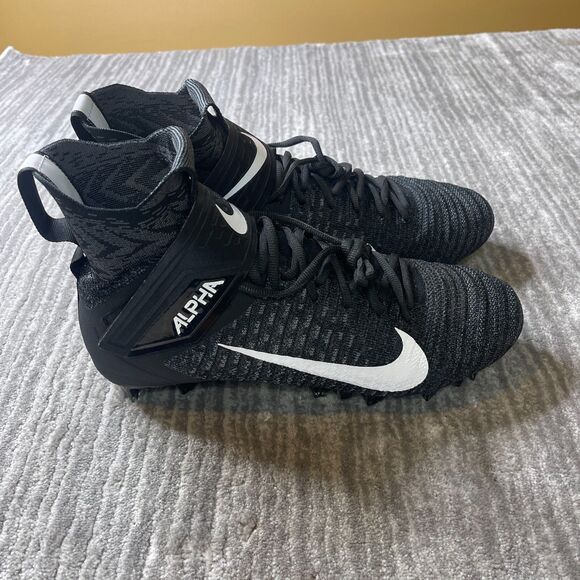 Nike Alpha Menace Elite 2 Football Cleats Mens 11 Black Flyknit NEW (AO3374-001)